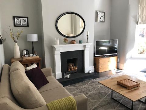 Beechbank Road L18