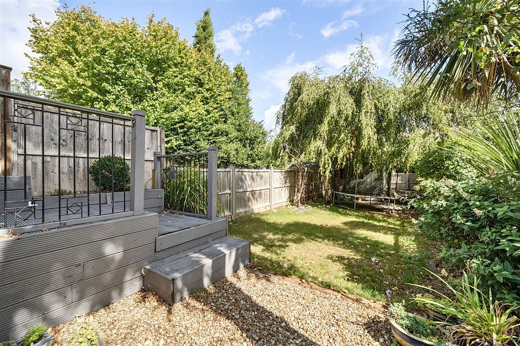 Additional image 12 of 3 bed semi-detached house for saleCollege Road, Maidenhead SL6