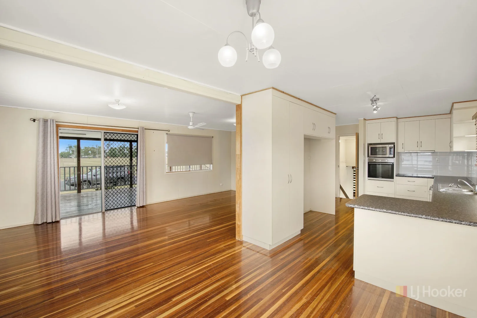 14 Edgerley Street, Dysart QLD 4745 photo 5