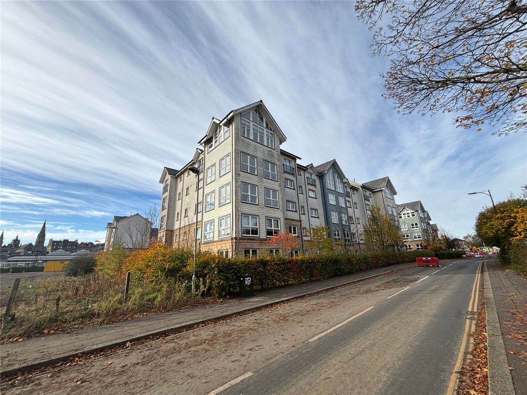 2 bed flat for saleOld Harbour Square, Stirling, Stirlingshire FK8