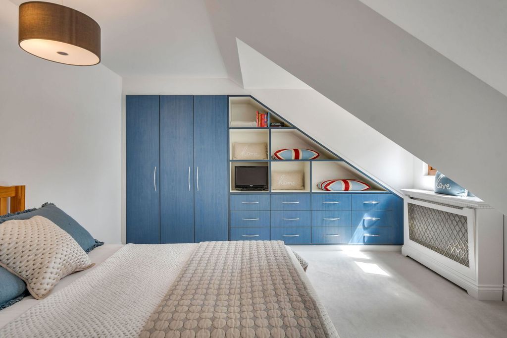 Additional image 36 of 6 bed detached house for saleChallacombe Close, Hutton Mount, Brentwood CM13
