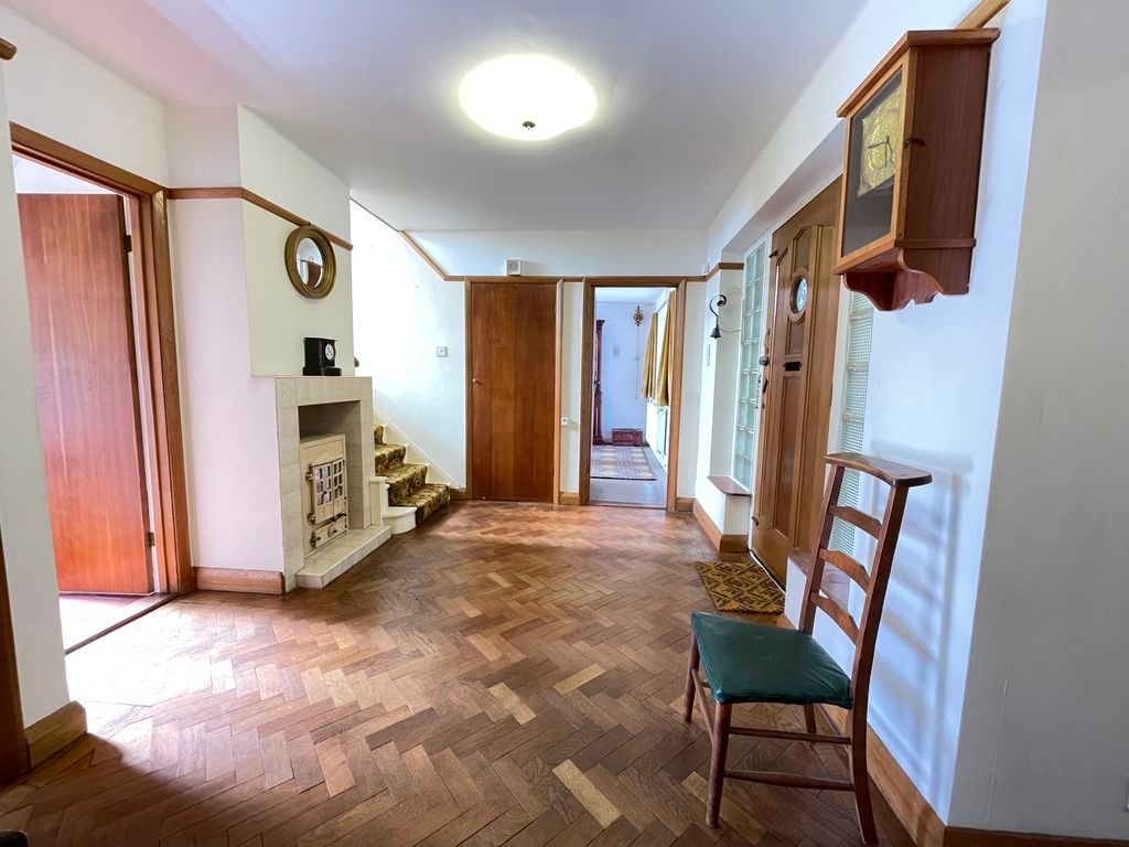 Additional image 6 of 4 bed detached house for saleBlind Lane, Bourne End SL8