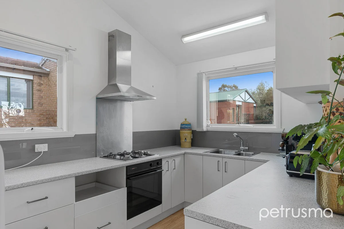Additional image 6 of 10/180 Roslyn Avenue, Blackmans Bay TAS 7052