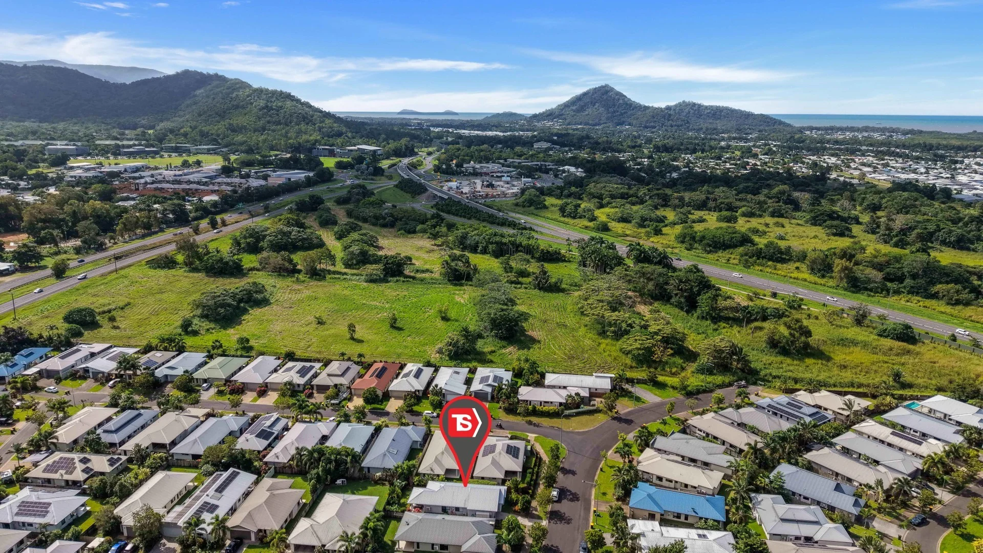 51 Hillary Drive, Smithfield QLD 4878 photo 2