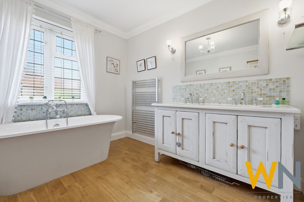 Additional image 44 of 5 bed detached house for saleLongaford Way, Brentwood CM13