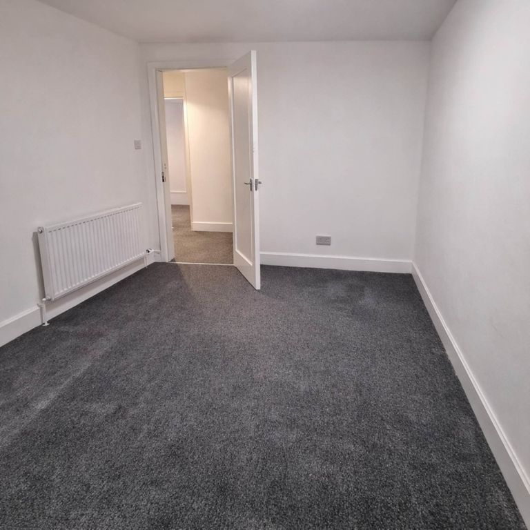 Additional image 4 of 2 bed flat for sale77 High Street, Johnstone PA5