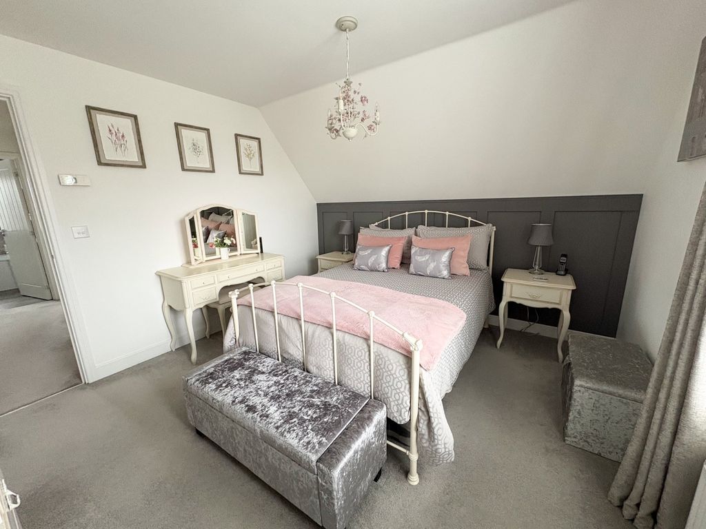 Additional image 25 of 4 bed link detached house for saleMulberry Walk, Bordon GU35
