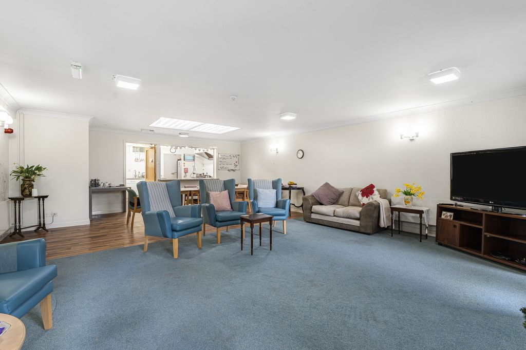 Additional image 17 of 12 bed detached house for saleManor Road, Brackley, Northamptonshire NN13