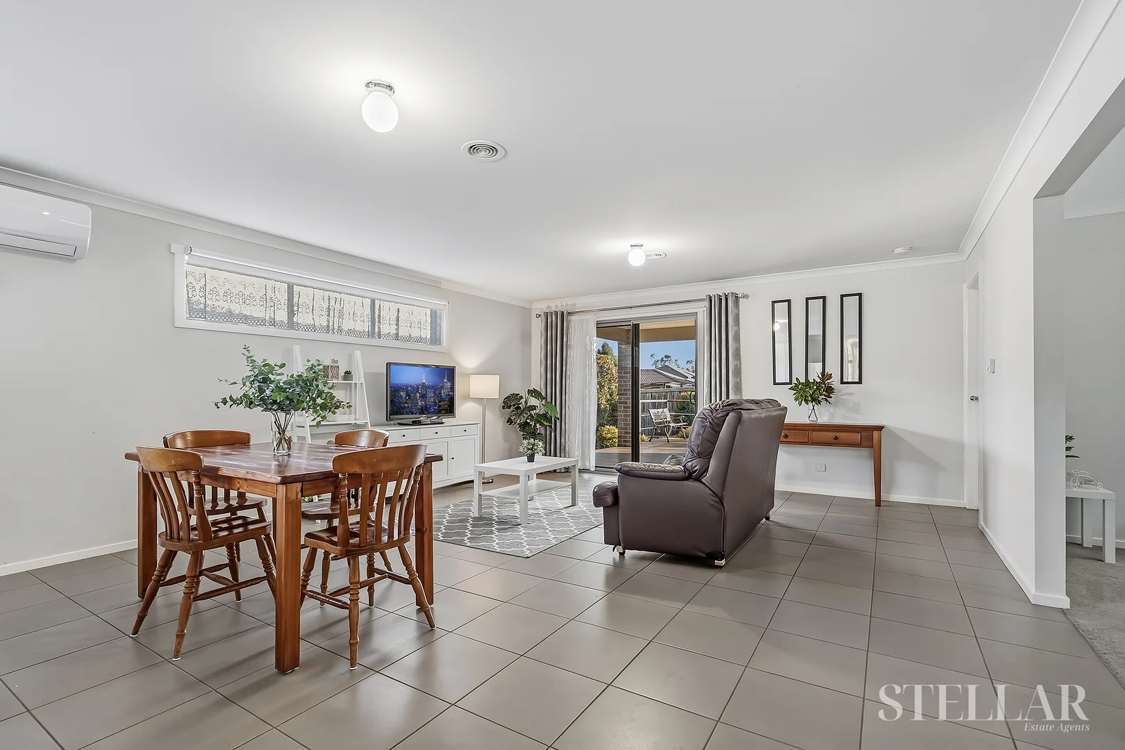 Additional image 8 of 11 Summerhill Drive, Pakenham VIC 3810