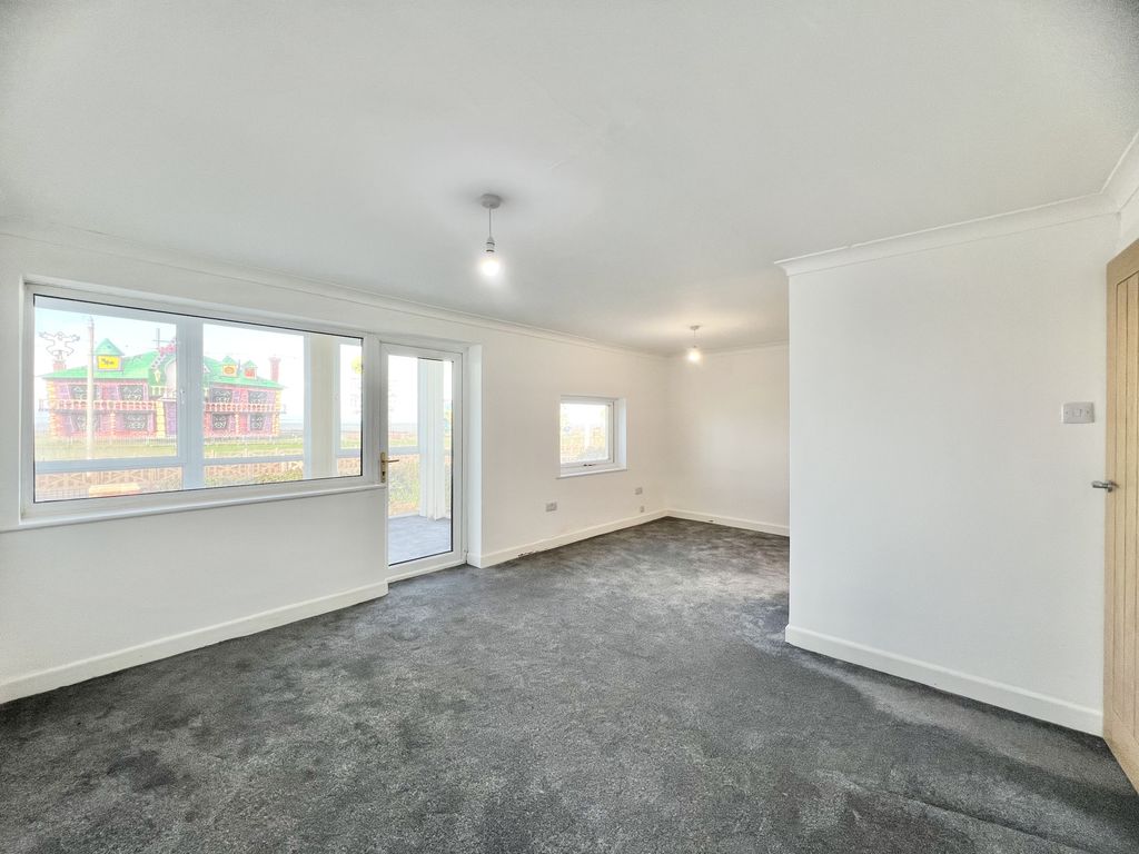Additional image 2 of 2 bed flat for saleBannister Court, Bispham FY2