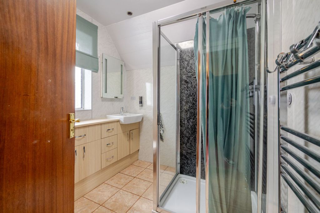 Additional image 15 of 3 bed semi-detached house for saleCanal Avenue, Johnstone PA5
