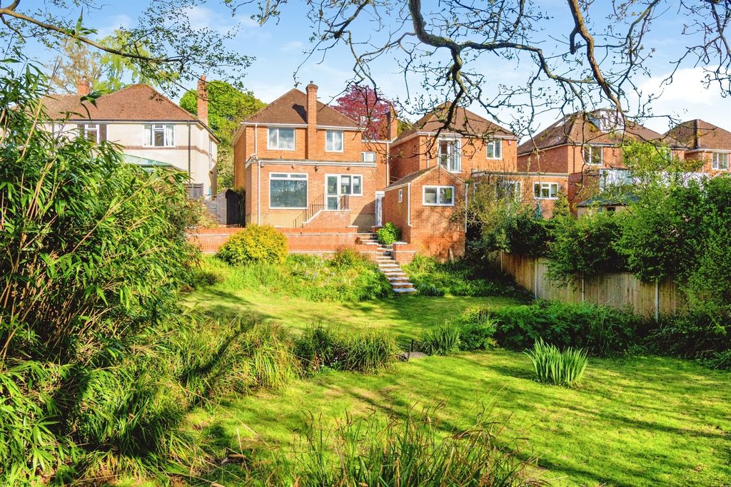 Additional image 17 of 4 bed detached house for saleBassett Dale, Southampton SO16