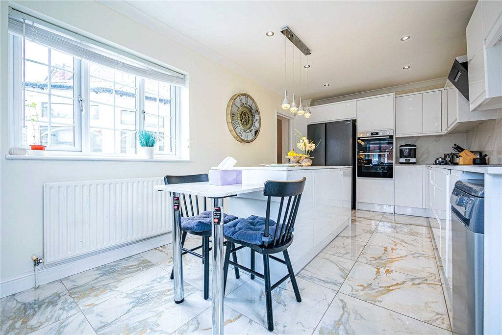 Additional image 3 of 4 bed semi-detached house for saleTheobald Street, Borehamwood, Hertfordshire WD6