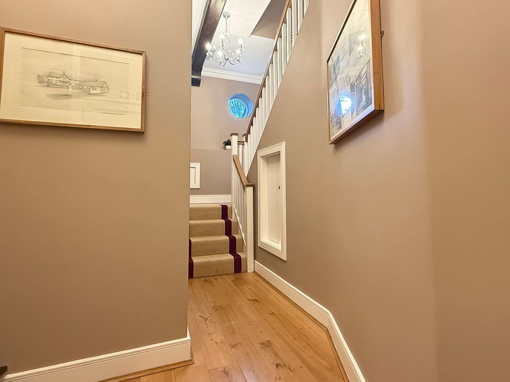 Additional image 15 of 2 bed flat for saleHigh Garrett, Braintree CM7