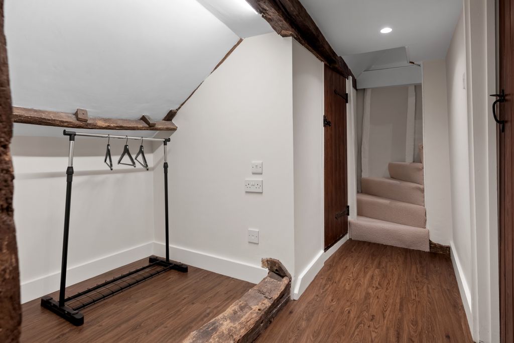 Additional image 2 of 2 bed flat for saleRayne Road, Braintree CM7