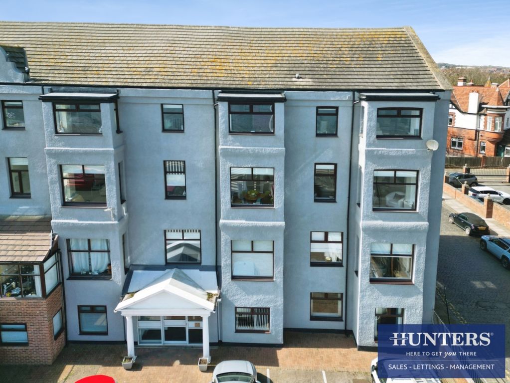 3 bed flat for saleRavine Court, Roker Terrace, Roker, Sunderland SR6