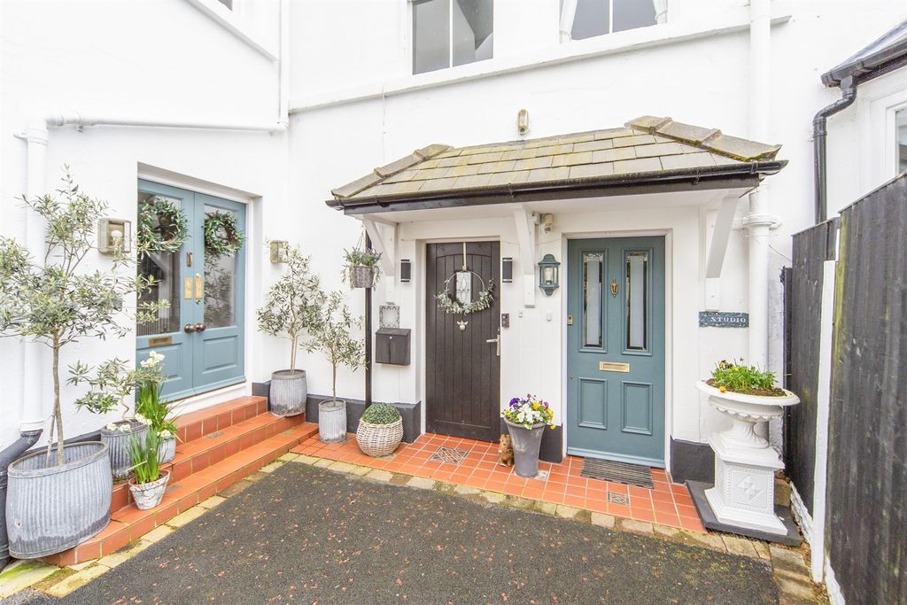 Additional image 2 of 4 bed maisonette for saleFulwood Park, Liverpool L17