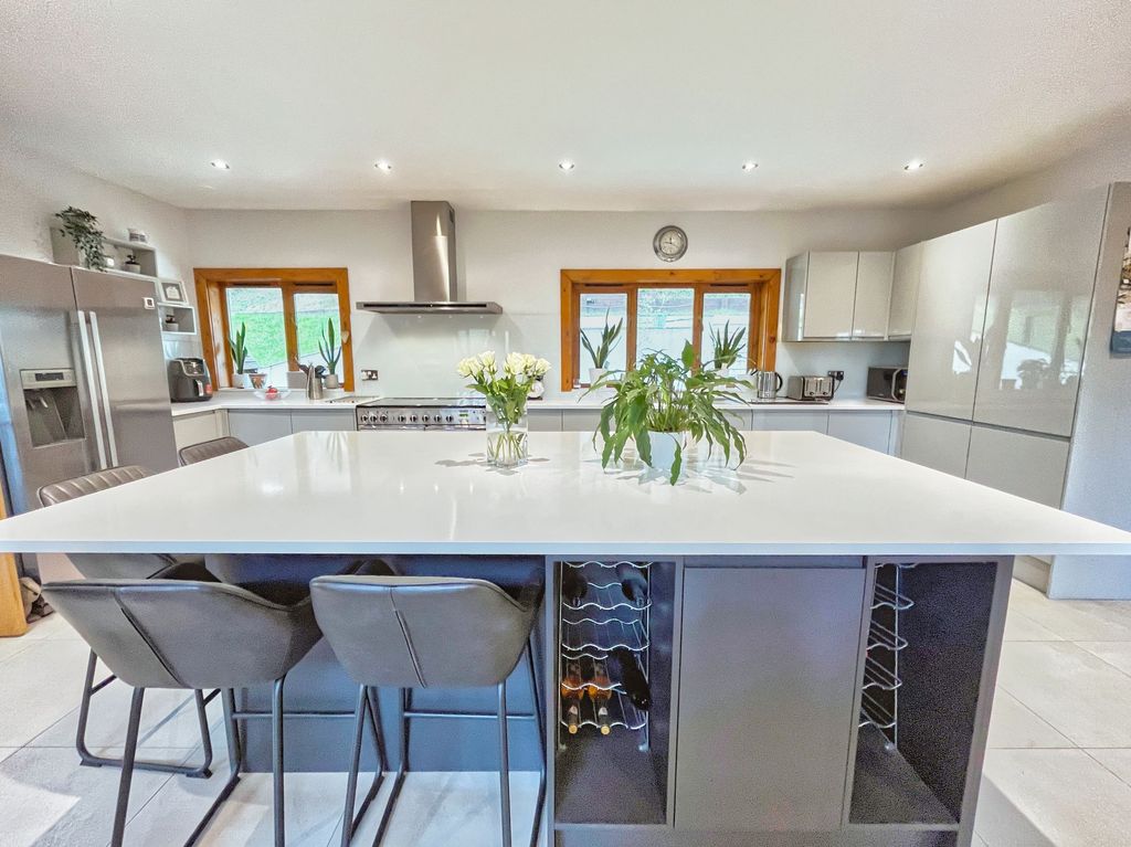 Additional image 8 of 4 bed detached house for saleThistledome, 25 Oakmead Road, Llanharan, Pontyclun CF72