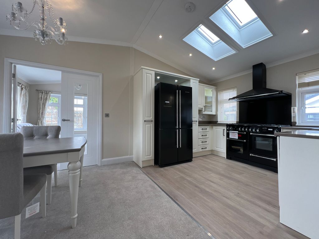 Additional image 7 of 2 bed mobile/park home for salePlot 8 East Court Steps, Saltmarshe Castle, Tedstone Warfe, Bromyard, Herefordshire HR7