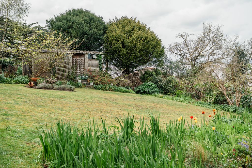 Additional image 39 of 6 bed semi-detached house for saleWoodlands, Portishead, Somerset BS20