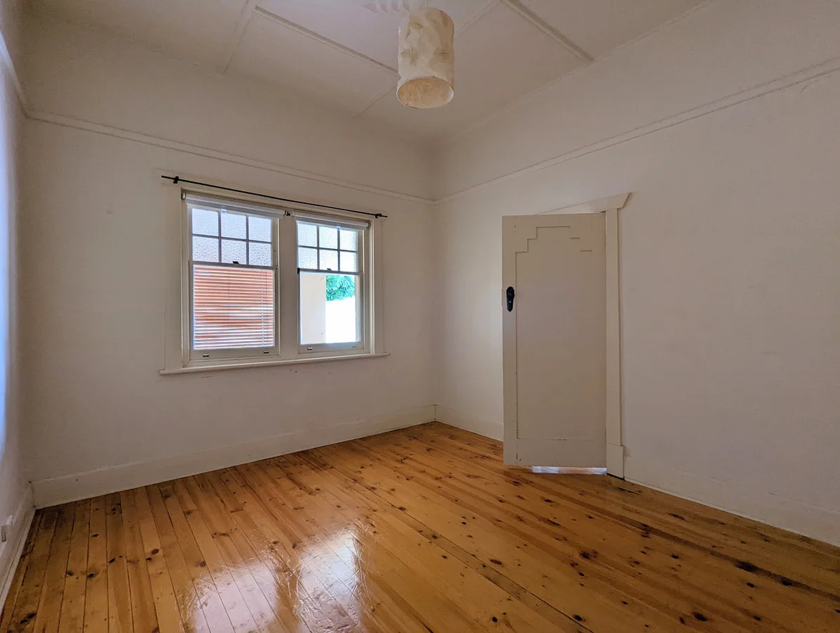 Additional image 4 of 49a Penzance Street, Glenelg South SA 5045