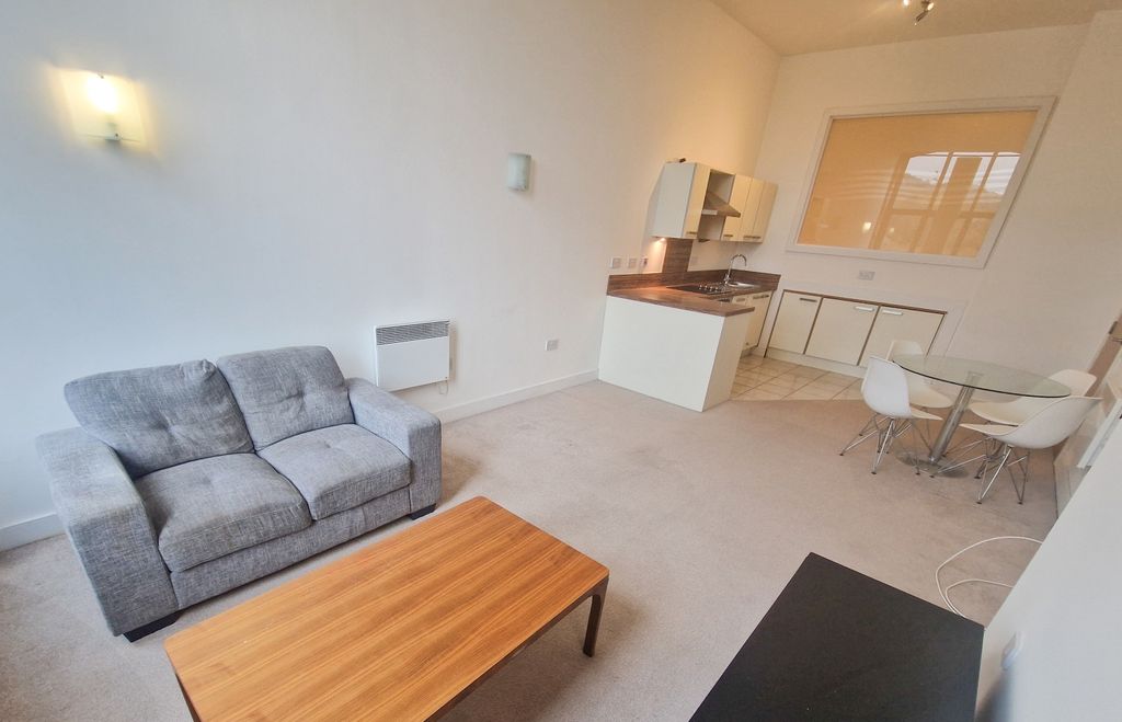 Additional image 2 of 3 bed flat for saleSilk Mill, Dewsbury Road, Elland HX5
