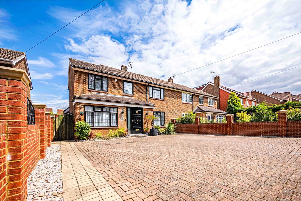 Additional image 31 of 4 bed semi-detached house for saleTheobald Street, Borehamwood, Hertfordshire WD6