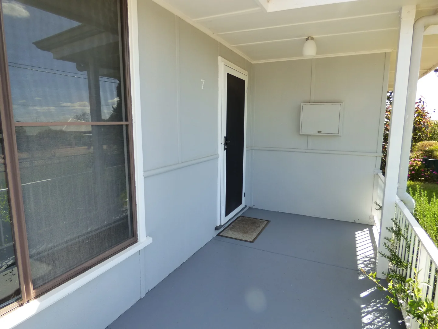 Additional image 2 of 7 Caw Street, Merredin WA 6415
