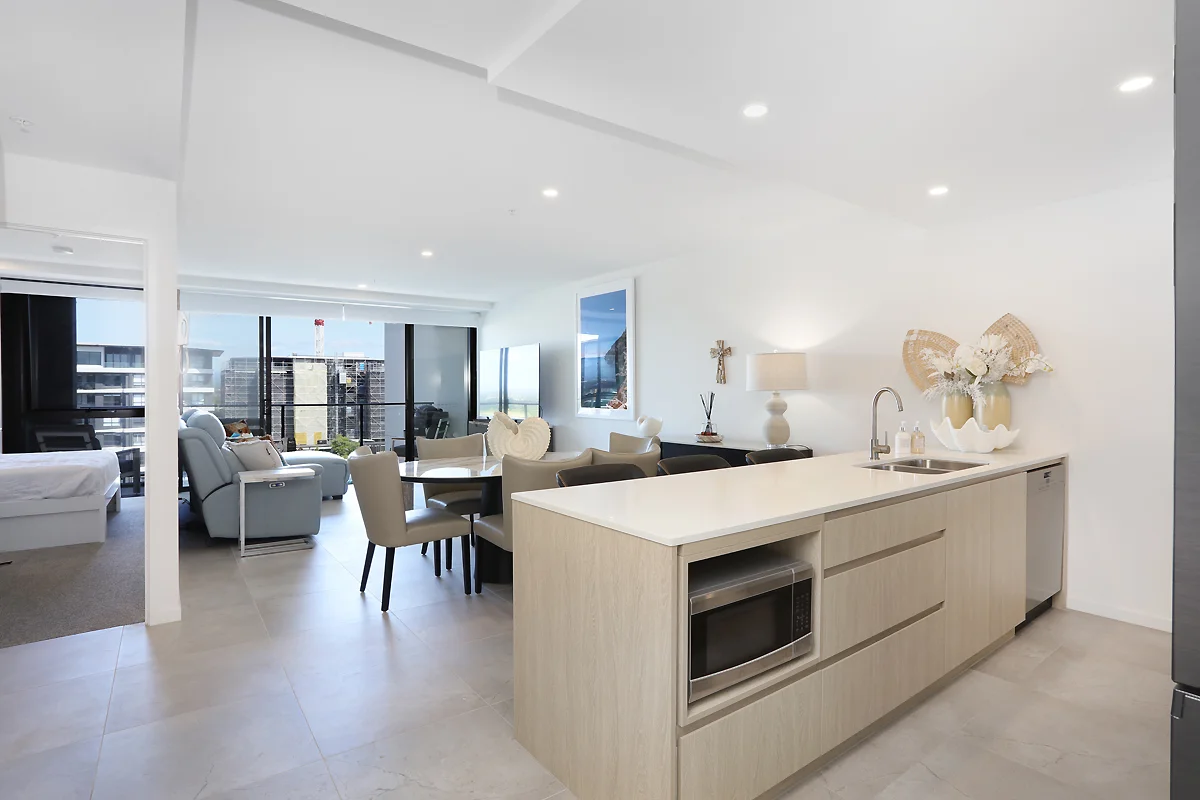 Additional image 9 of 1705/6 Sickle Avenue, Hope Island QLD 4212