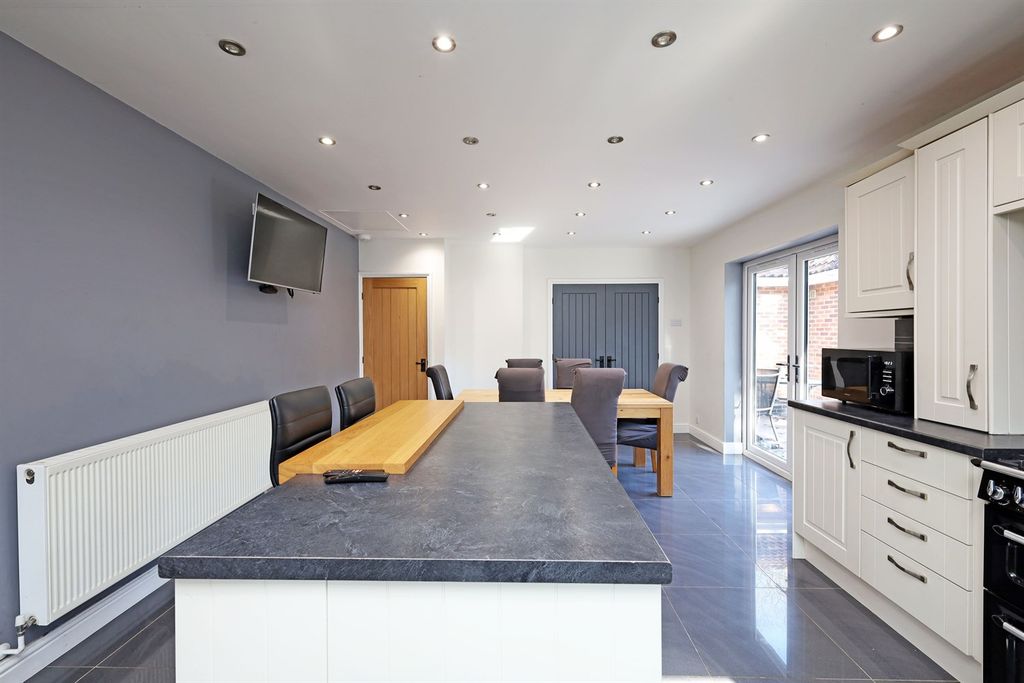 Additional image 9 of 3 bed bungalow for saleGarfits Lane PE21