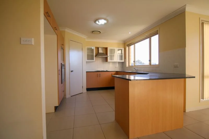 Additional image 2 of 8 James House Close, Singleton Heights NSW 2330
