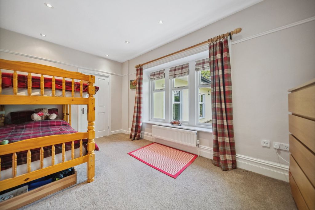 Additional image 19 of 6 bed detached house for saleLeeds Road, Idle, Bradford, West Yorkshire BD10