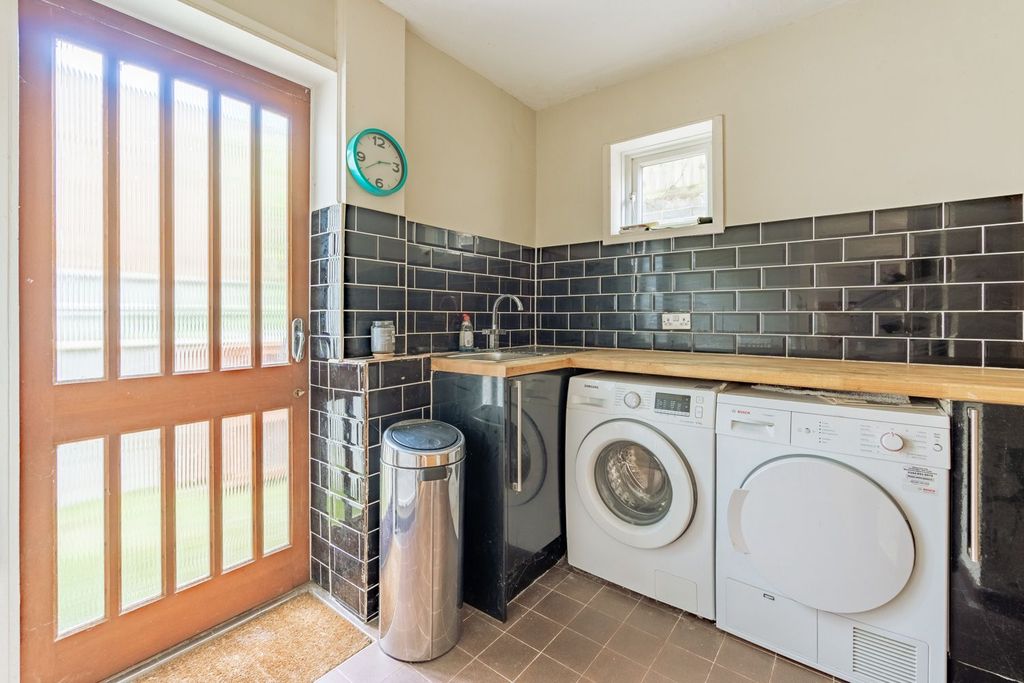 Additional image 9 of 6 bed detached house for saleCliff Promenade, Broadstairs CT10