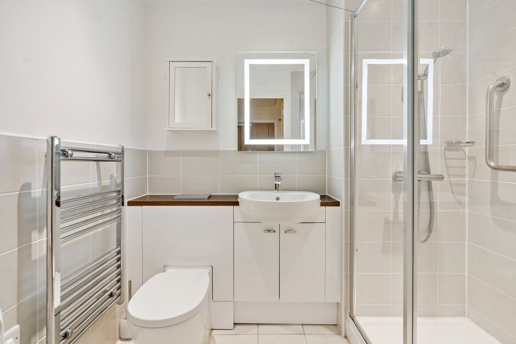 Additional image 14 of 2 bed flat for saleMarlow Road, Bourne End SL8