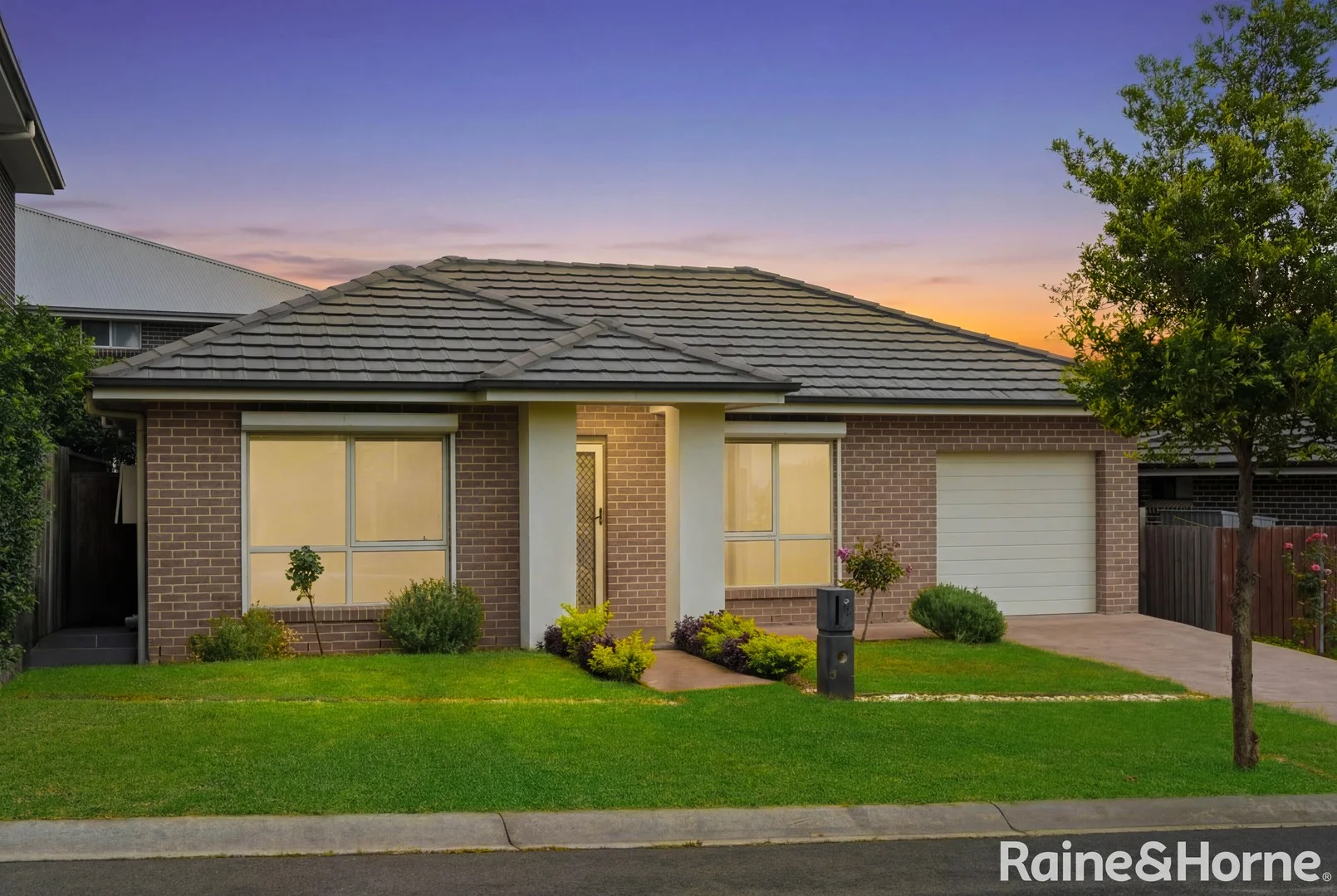 1 Russell Street, Oran Park NSW 2570
