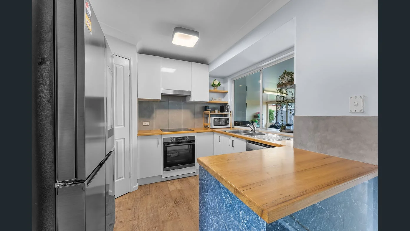 56 Bramble Crescent, Deception Bay QLD 4508 photo 2