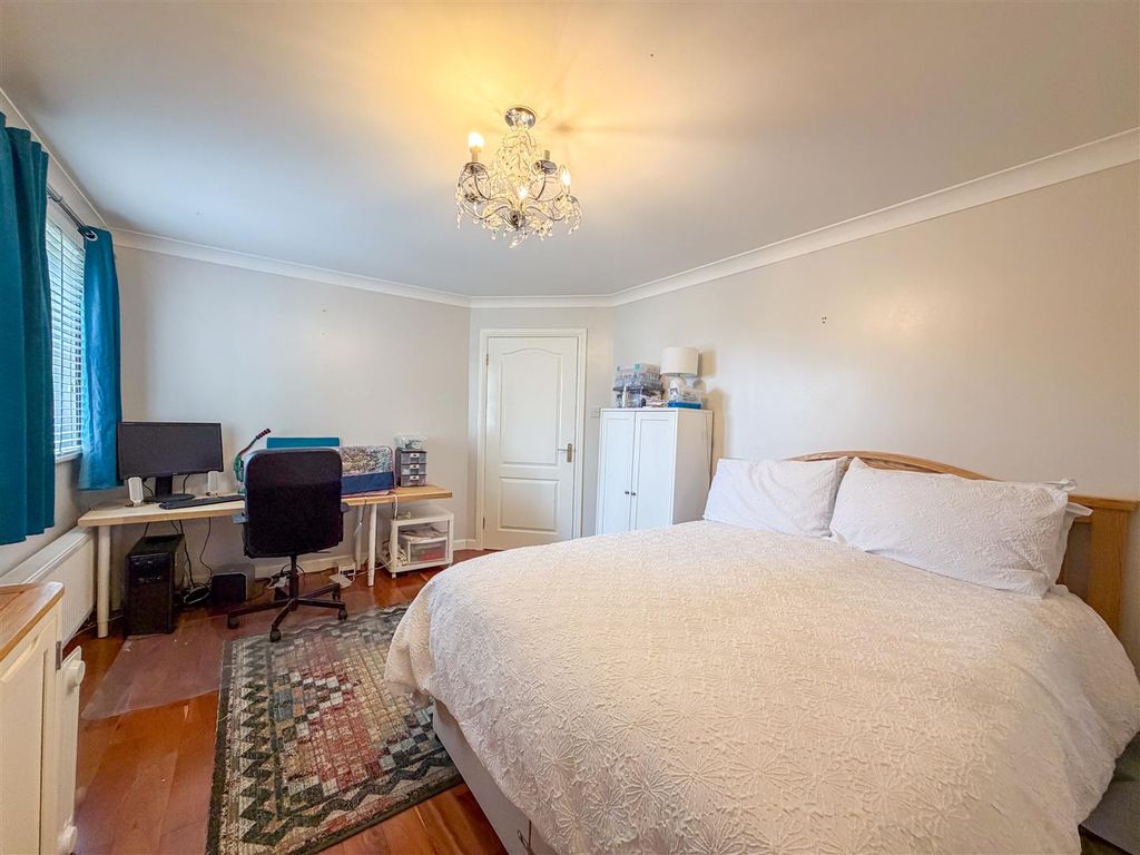 Additional image 13 of 2 bed flat for saleThe Paddock, Hamilton ML3