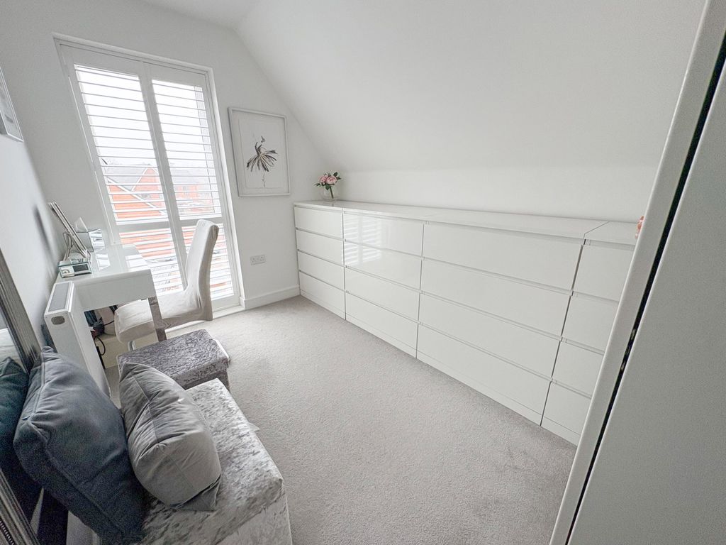 Additional image 27 of 4 bed link detached house for saleMulberry Walk, Bordon GU35