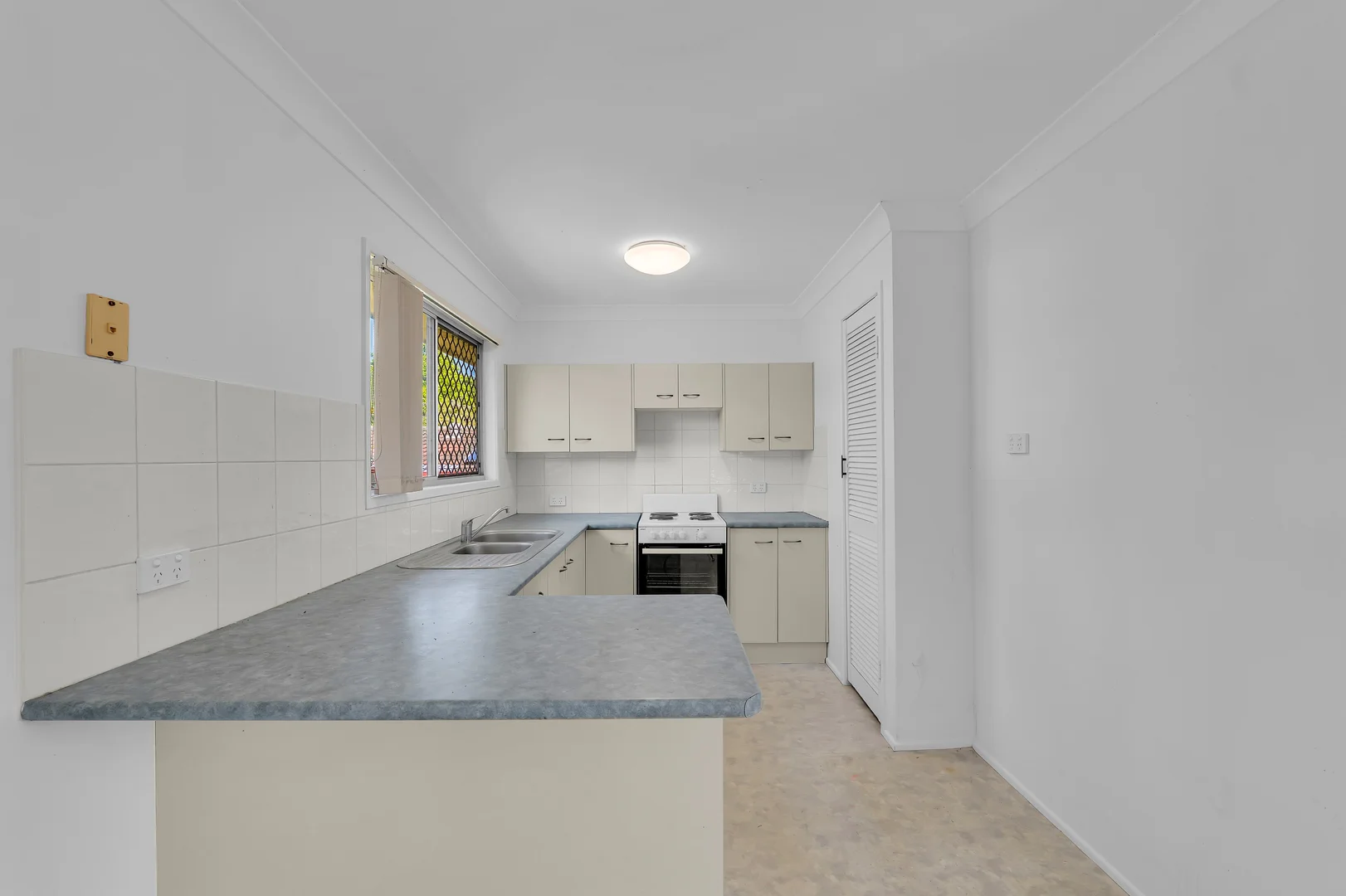 Additional image 3 of 7 Crown Street, Alexandra Hills QLD 4161