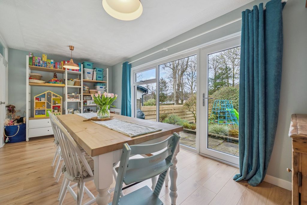 Additional image 12 of 4 bed detached house for sale29 Dalmore Crescent, Helensburgh G84