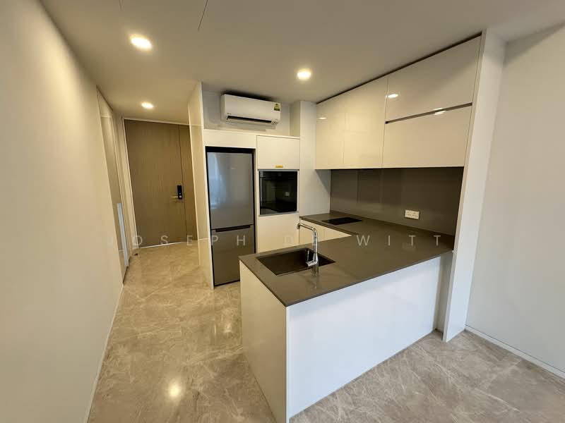 18 Amber Gardens photo 4