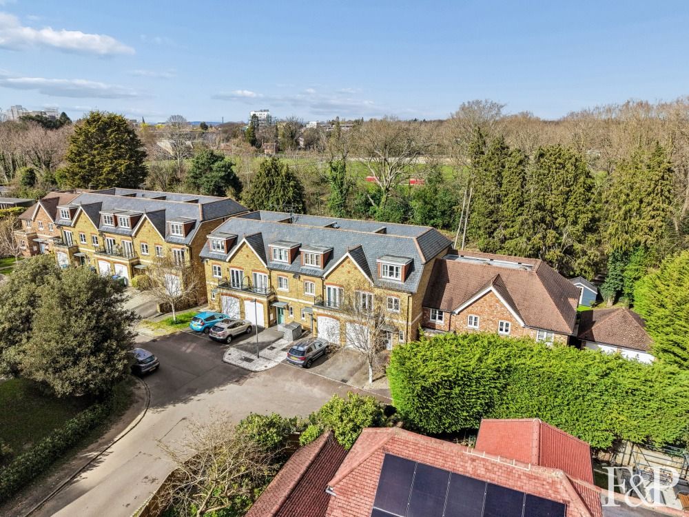 Additional image 3 of 4 bed terraced house for saleBardeen Place, Bracknell RG12