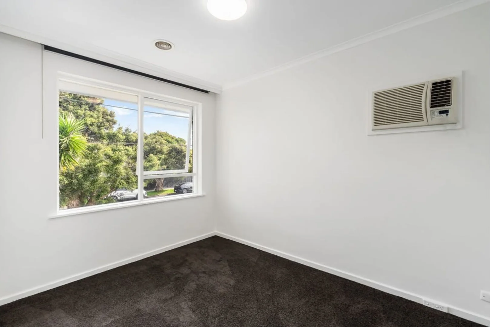 Additional image 3 of 7/264 Neerim Road, Carnegie VIC 3163