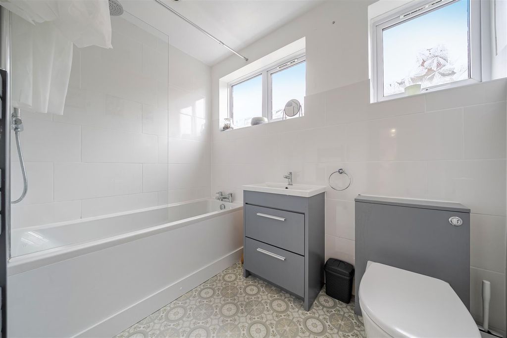 Additional image 8 of 3 bed detached bungalow for saleJames Close, Blandford Forum DT11
