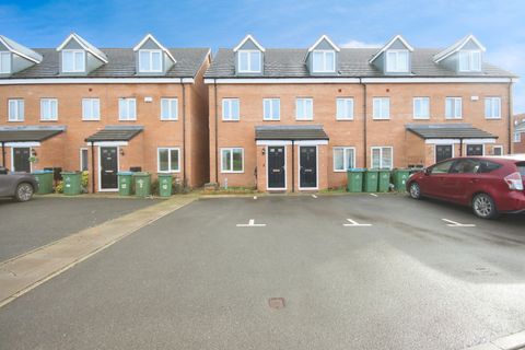 Warrington Lane, Coventry CV6