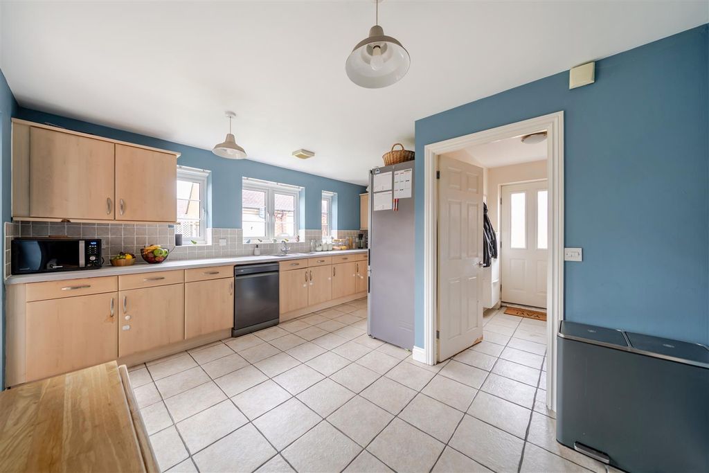 Additional image 17 of 4 bed link detached house for saleCobham Road, Blandford Forum DT11