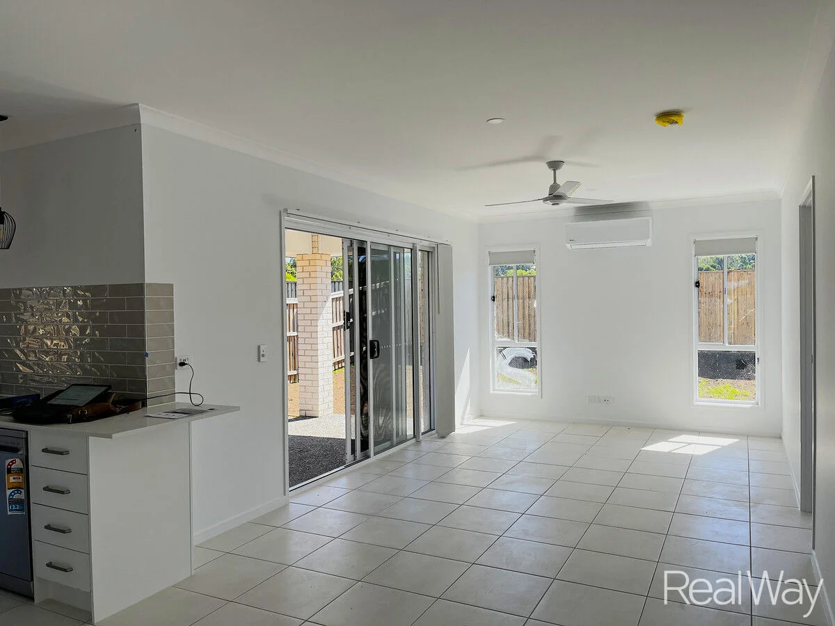 Additional image 2 of 9 Breanna Crescent, Rosewood QLD 4340