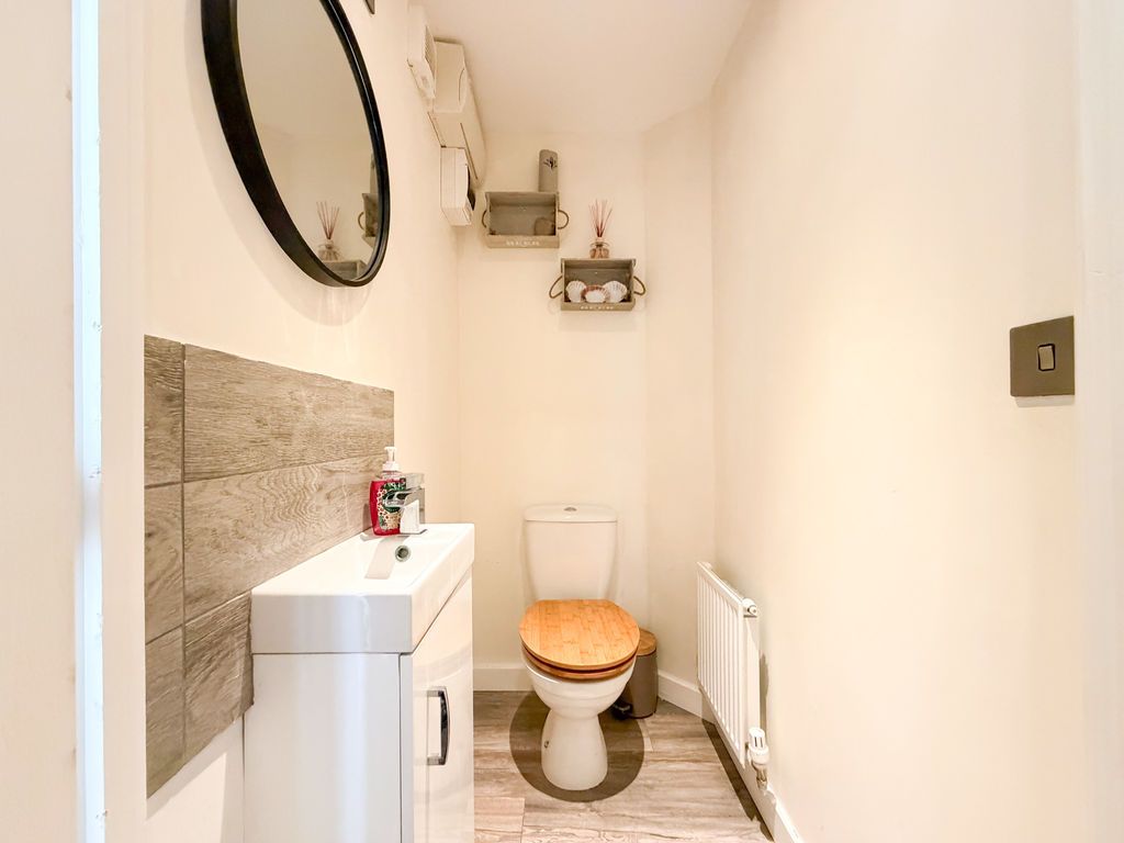Additional image 5 of 3 bed property for saleMasseys View, Blaydon NE21