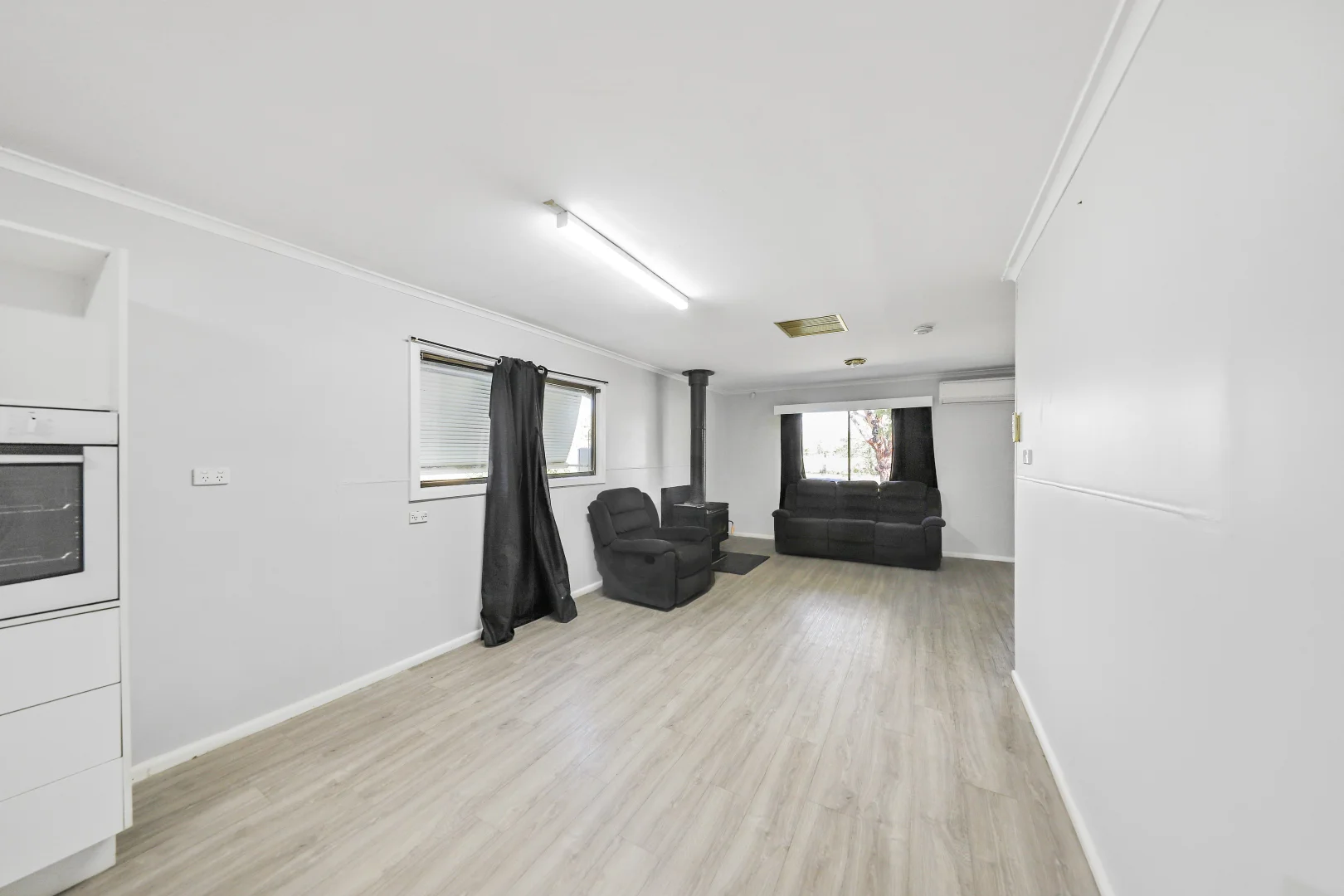 Additional image 4 of 17-19 Bray Street, Brungle NSW 2722