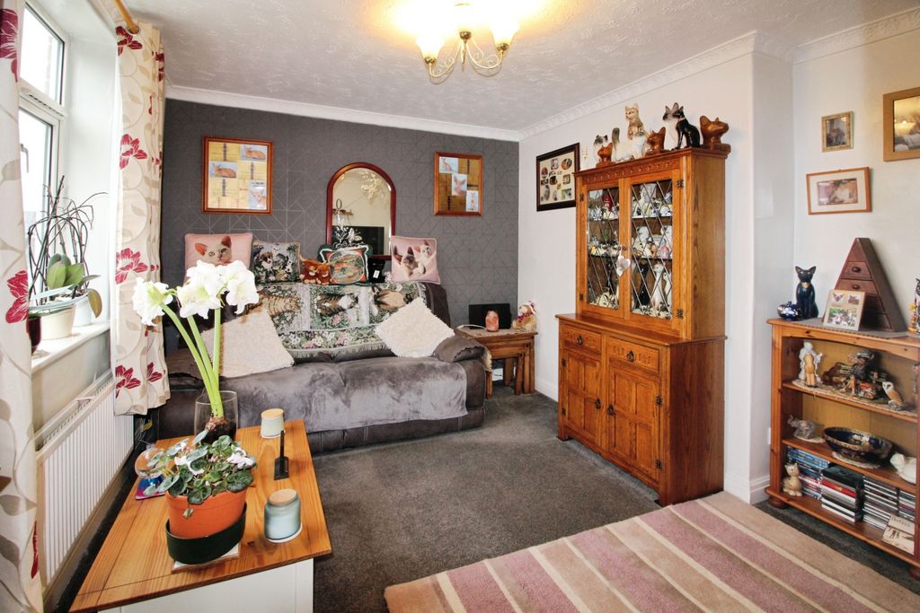 Additional image 14 of 3 bed semi-detached house for saleBirch Avenue, Brigg DN20